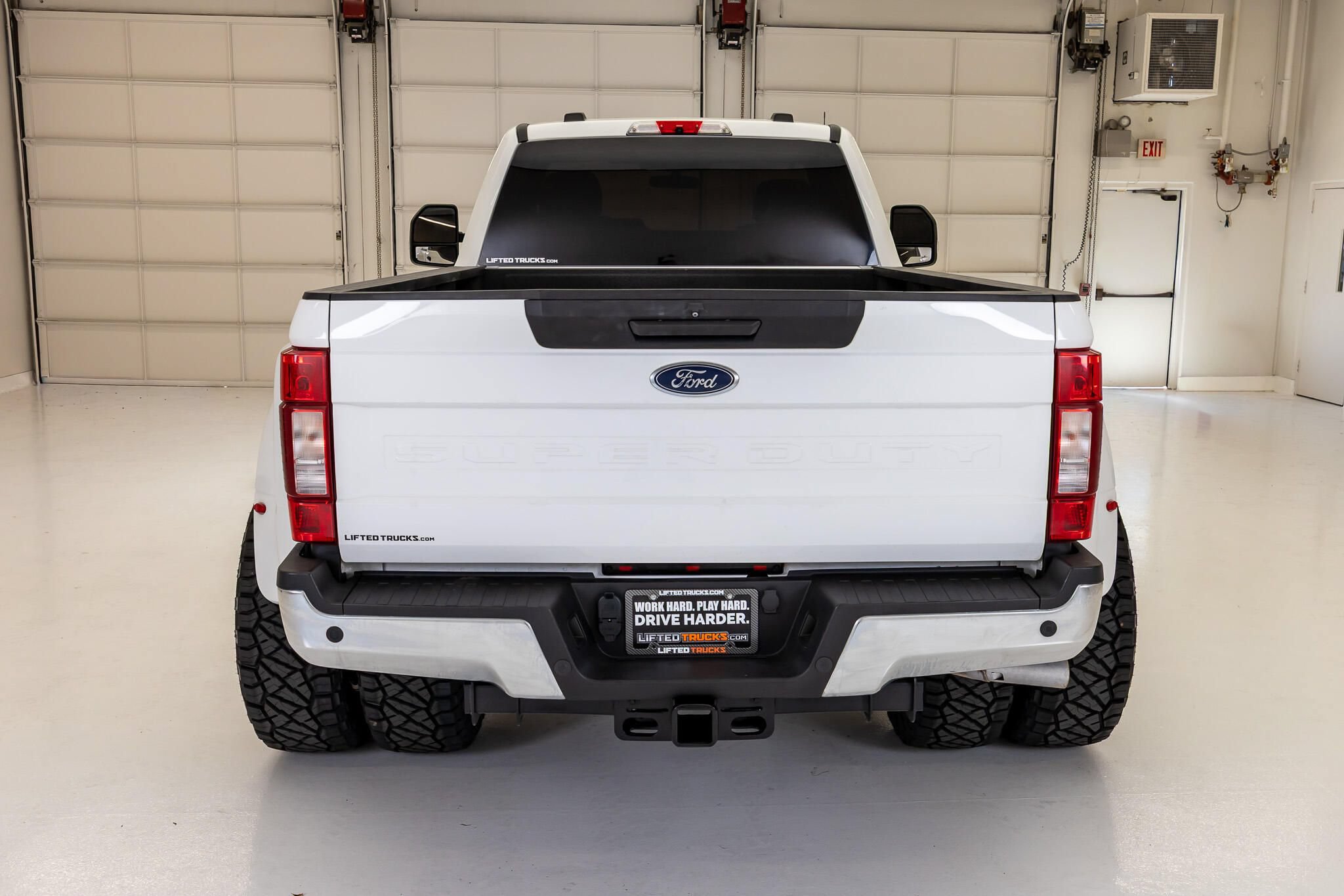 Used 2022 Ford F350 XLT w/ XLT Value Package AWD/4WD image 8