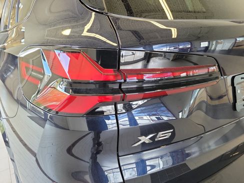 New 2026 BMW X5 xDrive40i AWD/4WD image 15