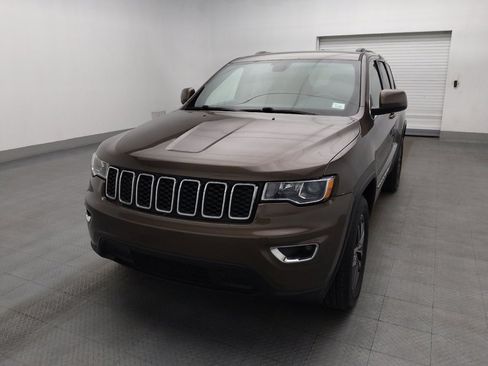 Used 2019 Jeep Grand Cherokee Laredo w/ Laredo X Package RWD image 15