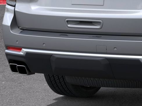 New 2026 Chevrolet Suburban High Country AWD/4WD image 14