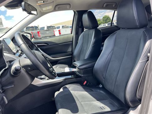 Used 2024 Mitsubishi Eclipse Cross SE AWD/4WD image 13