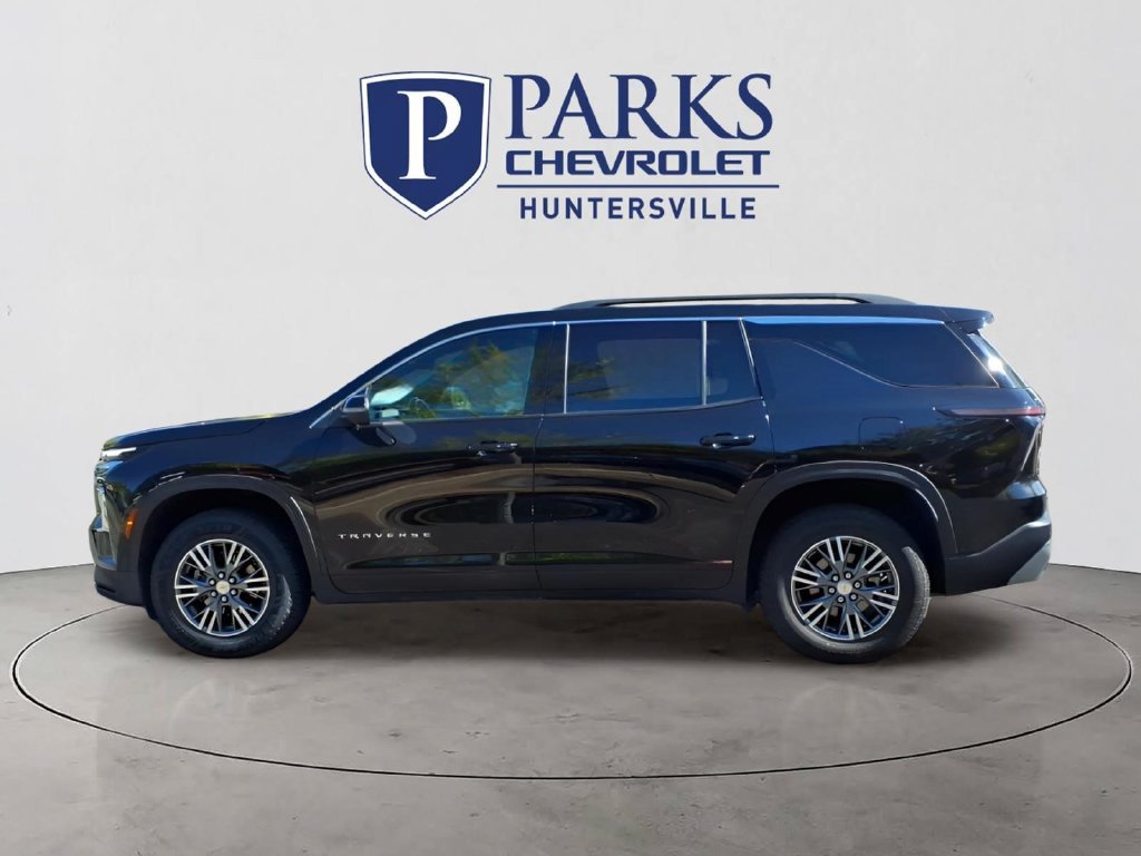 Used 2024 Chevrolet Traverse LT FWD image 28