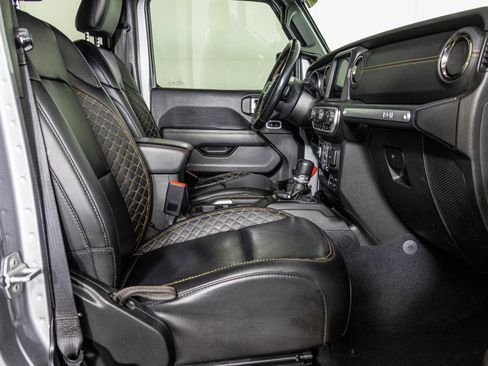 Used 2021 Jeep Wrangler Unlimited Sahara AWD/4WD image 48
