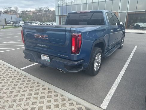 Used 2024 GMC Sierra 1500 Denali w/ Technology Package image 4