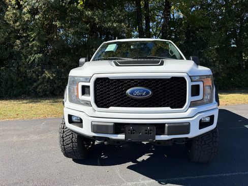 Used 2019 Ford F150 XLT w/ Equipment Group 302A Luxury image 2