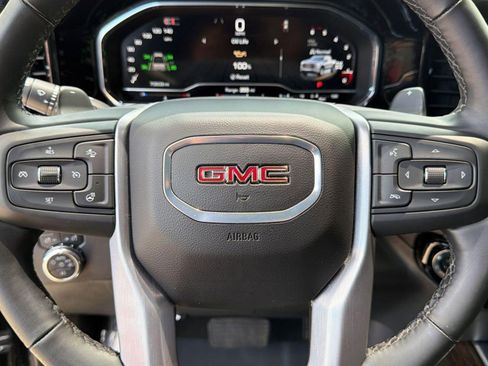 Used 2025 GMC Sierra 1500 Elevation w/ Elevation Premium Package AWD/4WD image 14