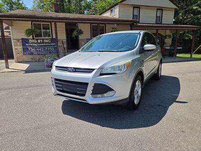 Used 2013 Ford Escape SE w/ Class II Trailer Tow Pkg