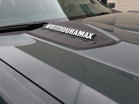 Used 2025 Chevrolet Silverado 3500 LT image 22