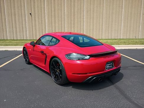 Certified 2025 Porsche 718 Cayman GTS RWD image 3