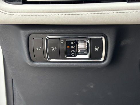 New 2026 Lincoln Aviator Reserve AWD/4WD image 18