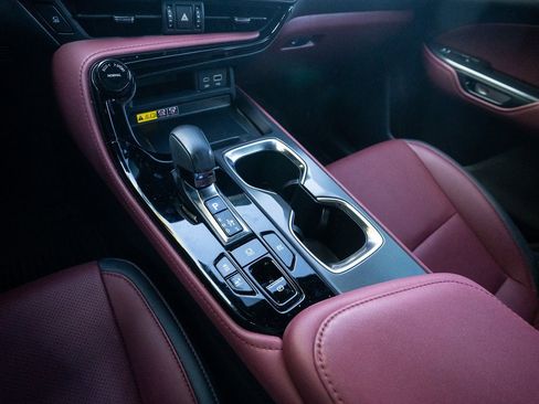 Used 2025 Lexus NX 350h AWD w/ Premium Package image 26