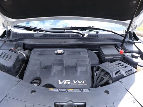 Used 2015 Chevrolet Equinox LTZ image 9