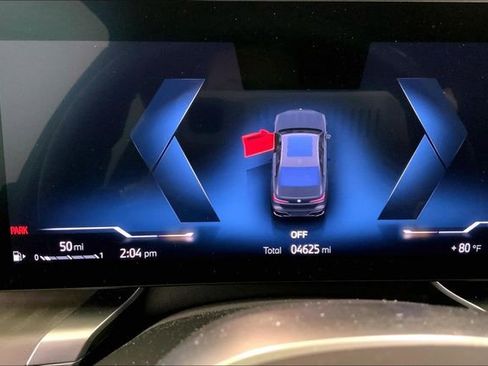 Used 2023 BMW 740i w/ Parking Assistance Package image 9