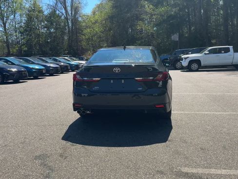 New 2026 Toyota Camry SE AWD/4WD image 7