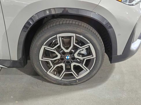 New 2026 BMW X1 xDrive28i image 9