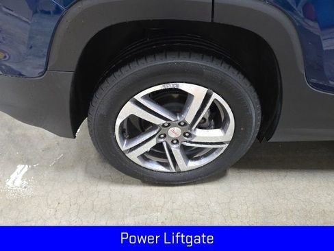 Used 2021 GMC Terrain SLT w/ Infotainment Package II image 14