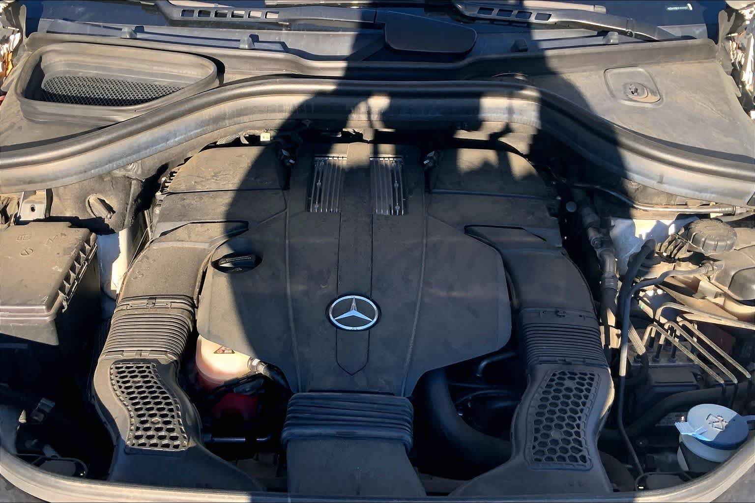 Used 2015 Mercedes-Benz ML 400 4MATIC image 32