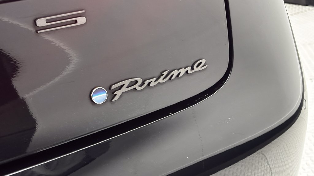 Used 2023 Toyota Prius Prime FWD image 8