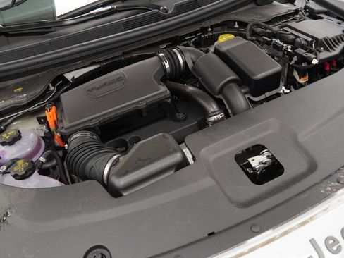 New 2026 Jeep Cherokee Overland AWD/4WD image 36