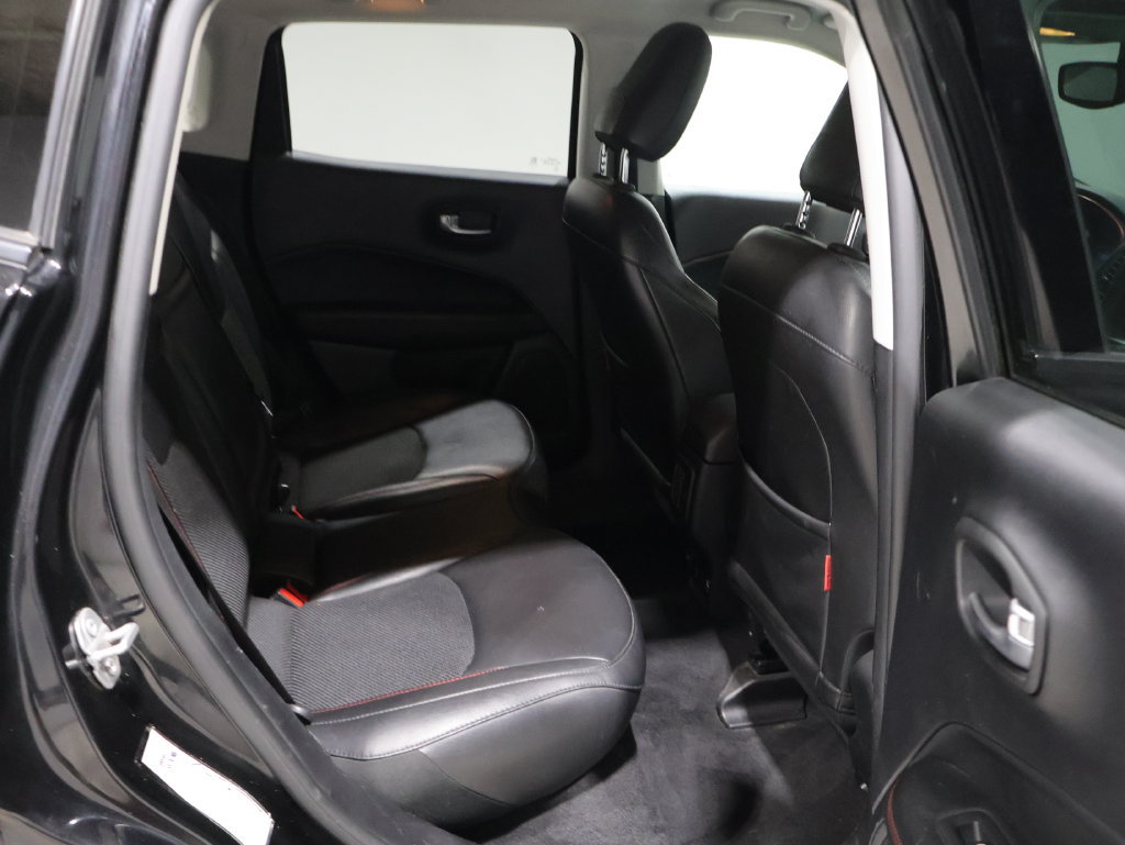 Used 2019 Jeep Compass Trailhawk AWD/4WD image 20