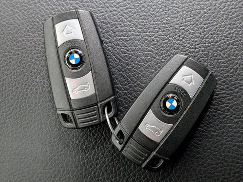 Used 2012 BMW 328i xDrive Coupe image 38