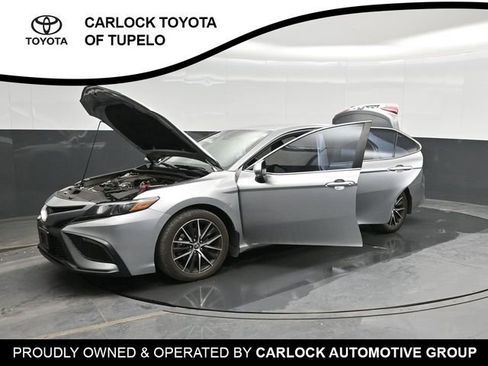 Used 2024 Toyota Camry SE image 47