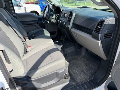 Used 2016 Ford F150 XL w/ Equipment Group 101A Mid AWD/4WD image 17