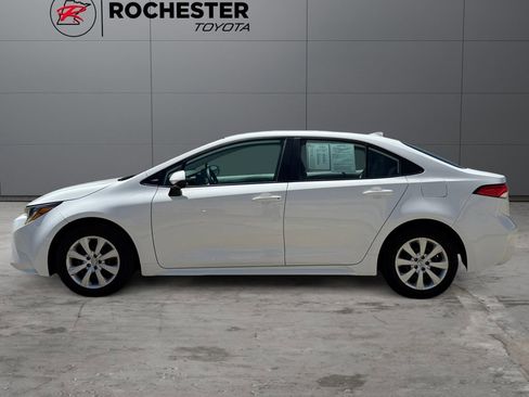 Certified 2024 Toyota Corolla LE FWD image 2