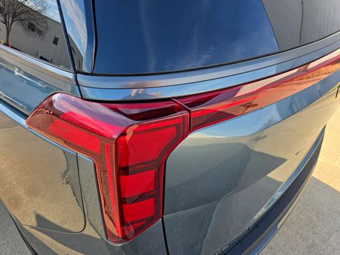 New 2026 Kia Carnival SX image 37