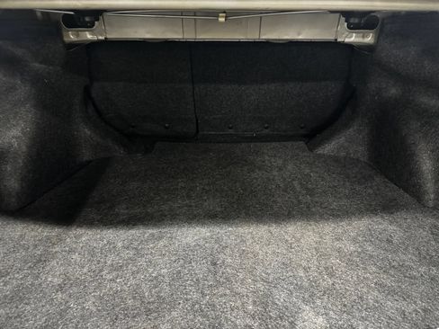 Used 2017 Toyota Corolla LE FWD image 30