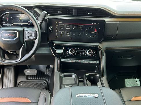 Certified 2024 GMC Sierra 2500 AT4 w/ AT4 Premium Plus Package AWD/4WD image 16