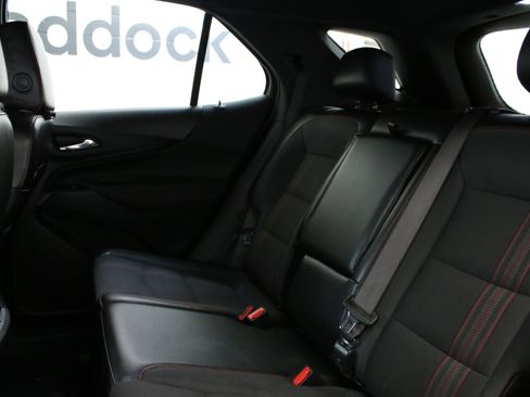 Used 2023 Chevrolet Equinox RS w/ LPO, Floor Liner Package FWD image 23