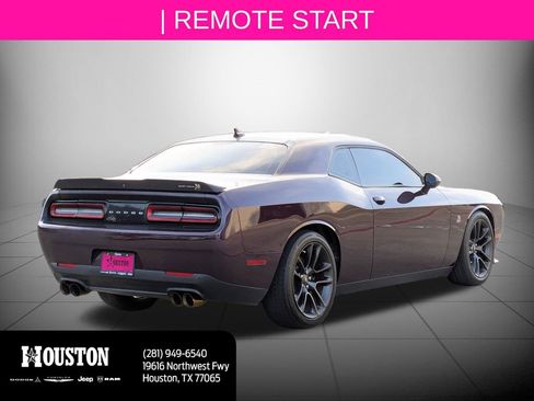 Used 2021 Dodge Challenger R/T Scat Pack w/ Driver Convenience Group image 4