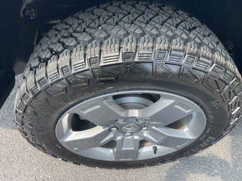 Used 2025 Honda Ridgeline TrailSport image 7