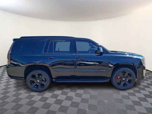 Used 2020 Cadillac Escalade Luxury AWD/4WD image 7