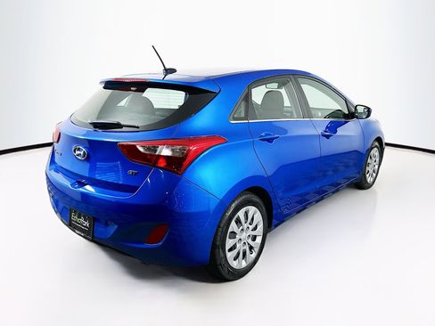 Used 2017 Hyundai Elantra GT FWD image 9