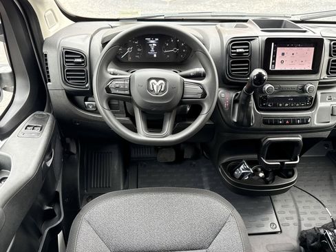 Used 2025 RAM ProMaster 2500 w/ Storage Group image 27