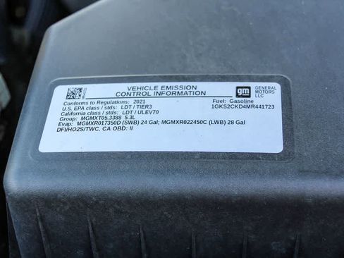 Used 2021 GMC Yukon AT4 w/ Rear Media and Nav Package AWD/4WD image 29