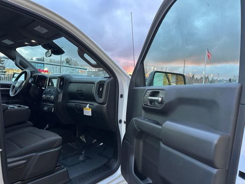 New 2025 GMC Sierra 1500 Pro w/ Graphite Edition image 12