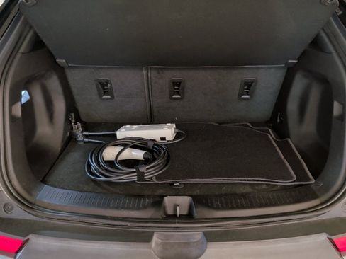 Used 2023 Chevrolet Bolt EUV LT w/ Driver Confidence Package FWD image 17