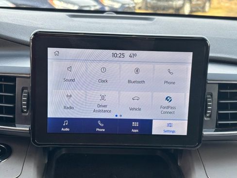 Used 2023 Ford Explorer XLT w/ Equipment Group 202A image 30