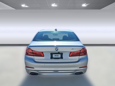Used 2019 BMW 540i image 10