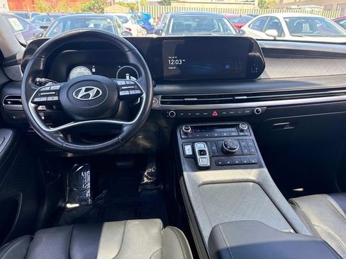 Used 2024 Hyundai Palisade Limited image 16