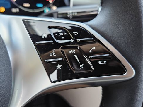 New 2025 Mercedes-Benz C 300 Sedan image 29