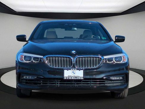 Used 2017 BMW 530i xDrive image 3