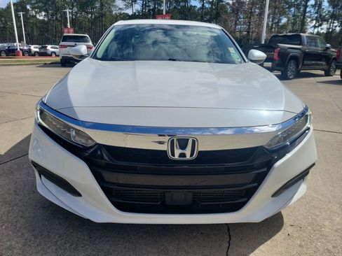 Used 2018 Honda Accord LX image 4