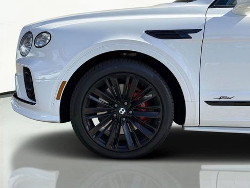 Used 2022 Bentley Bentayga Speed image 15