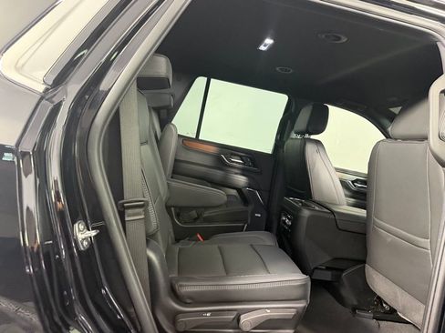 Used 2025 GMC Yukon Denali image 27
