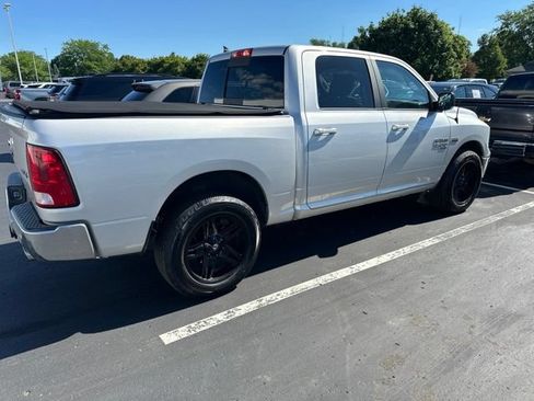 Used 2019 RAM 1500 Big Horn AWD/4WD image 10