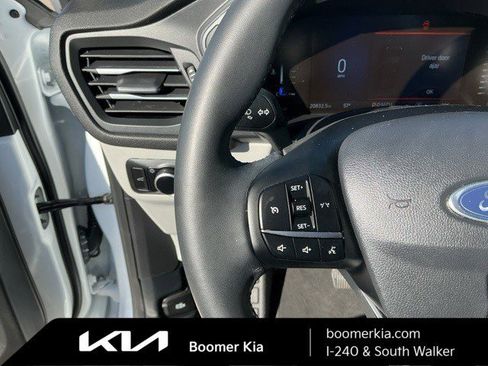 Used 2024 Ford Escape Active image 19